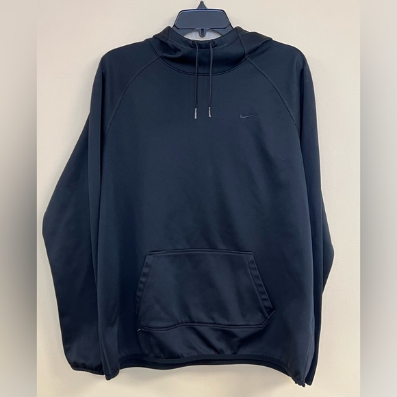 Nike Men's Therma-Fit Black Hoodie - Picture 1 of 9